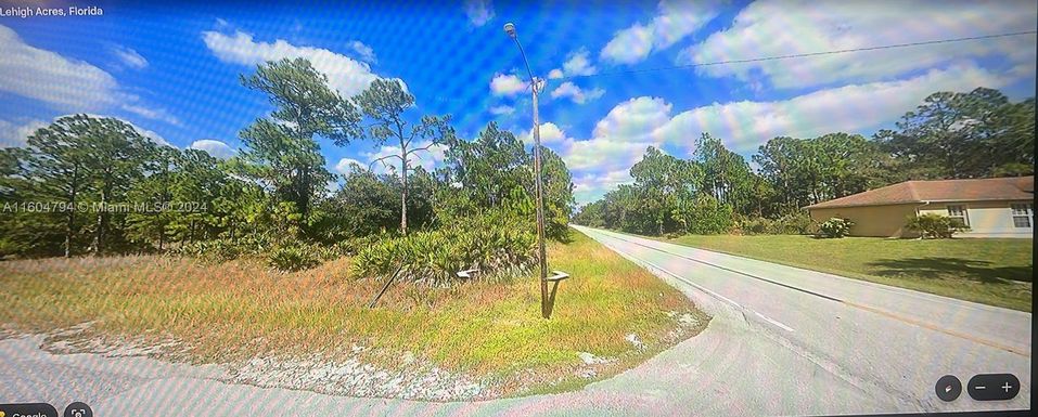307 E 13TH ST, Other City - In The State Of Florida FL 33972