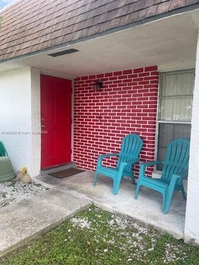 810 SW 73rd Ave # 9, North Lauderdale FL 33068
