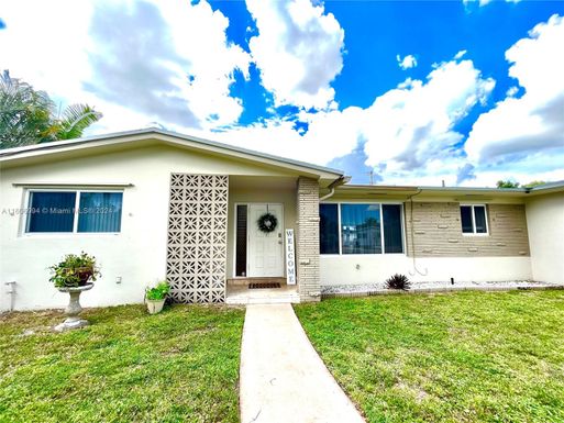 7792 W 15th Ave # 7792, Hialeah FL 33014