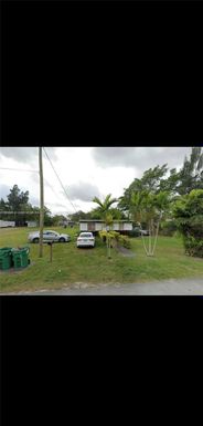 11980 SW 215th St, Miami FL 33177