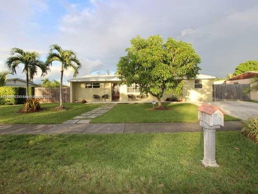 20601 SW 116th Rd, Miami FL 33189