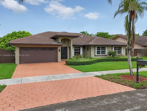 15337 SW 141st St, Miami FL 33196