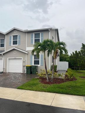 1743 SE 9th Ter # 1743, Homestead FL 33034