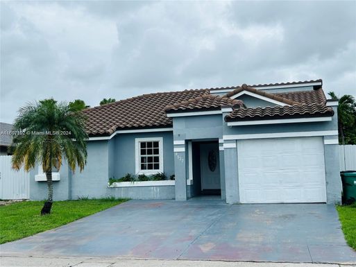 8527 SW 207th Ter # 8527, Cutler Bay FL 33189