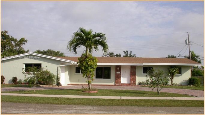 8791 SW 87th St, Miami FL 33173