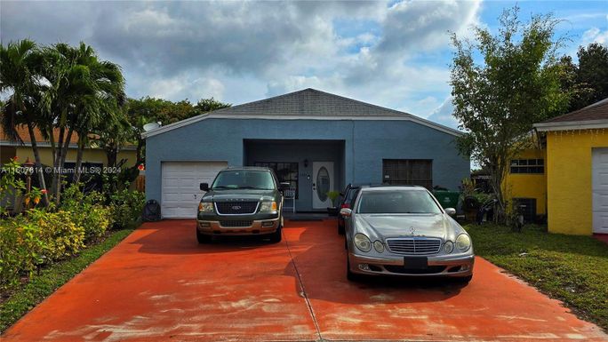 2431 SW 82nd Terr, Miramar FL 33025