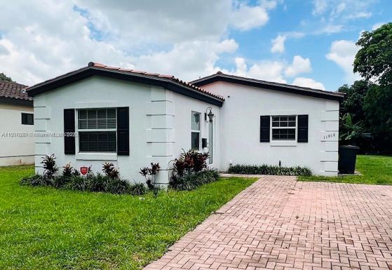 11016 NW 2nd Ave, Miami Shores FL 33168