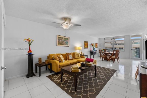 9511 Collins Ave # 1208, Surfside FL 33154