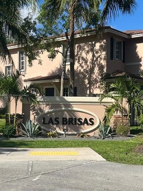 245 Las Brisas Cir # 2, Sunrise FL 33326