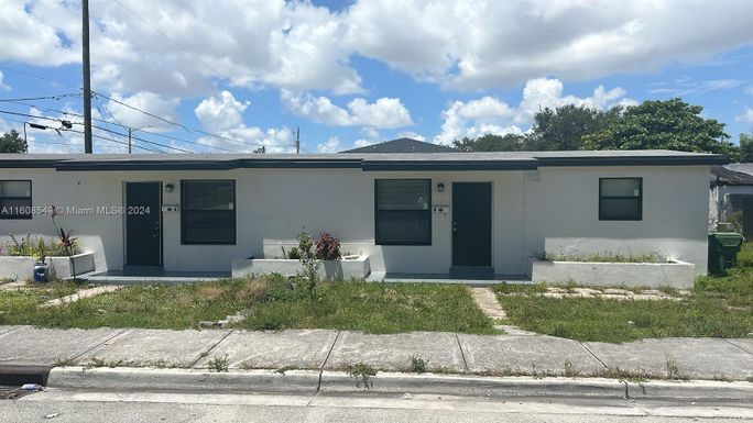 2005 Ali Baba Ave # A, Opa-Locka FL 33054