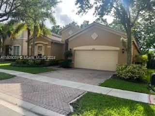 4274 E SENECA AV, Weston FL 33332