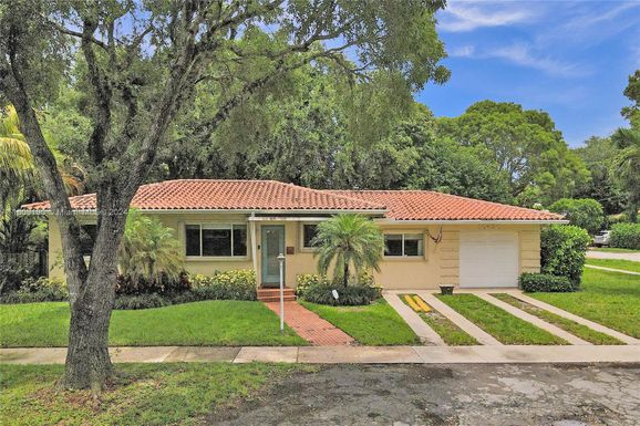 10430 NE 3rd Ave # 10430, Miami Shores FL 33138