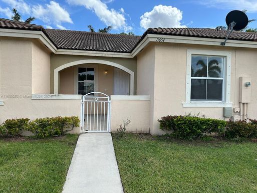 11054 SW 237th Ln, Homestead FL 33032