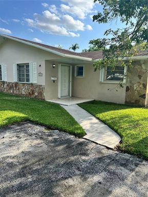 10820 SW 78th Ave # 10820, Pinecrest FL 33156