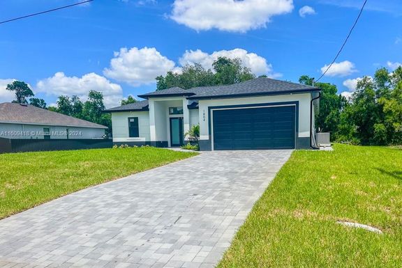1804 Sunniland Blvd, Other City - In The State Of Florida FL 33971