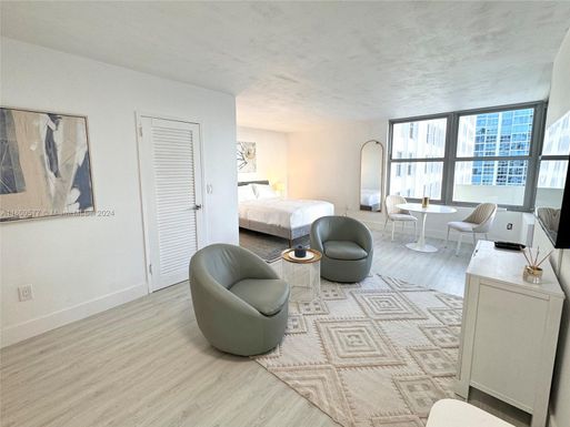 2899 Collins Ave # 1226, Miami Beach FL 33140