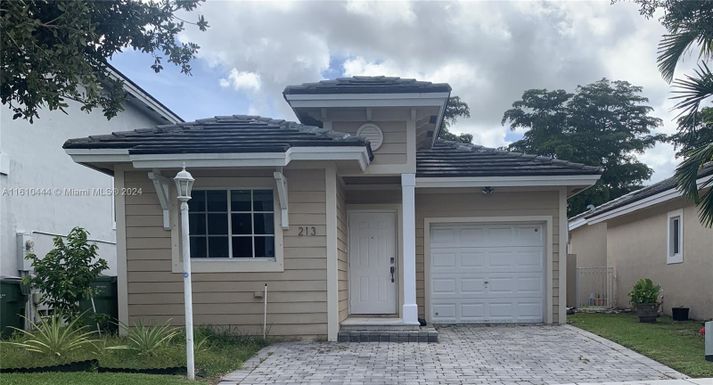 213 SE 32nd Ave, Homestead FL 33033