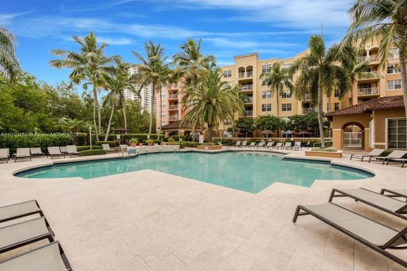 19901 E Country Club Dr # 2507, Aventura FL 33180