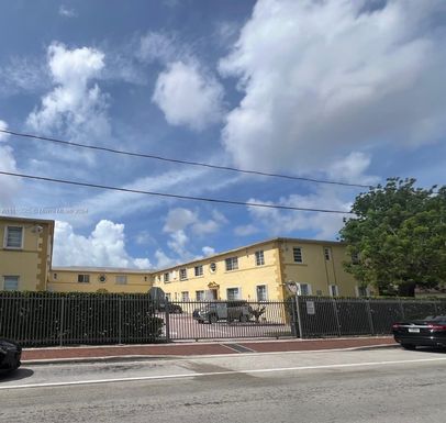 1326 SW 6th St # 10, Miami FL 33135