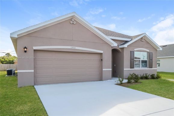 1751 SW Gloria Ln, Port St. Lucie FL 34953