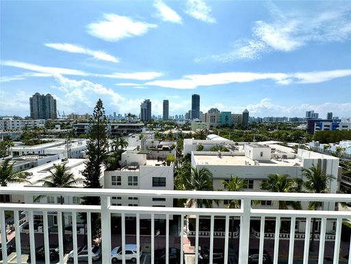 345 Ocean Dr # 804, Miami Beach FL 33139