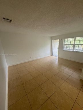 2900 NE 17th Ave # 223, Pompano Beach FL 33064