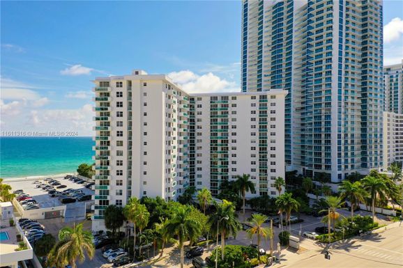 3001 S Ocean Dr # 601, Hollywood FL 33019