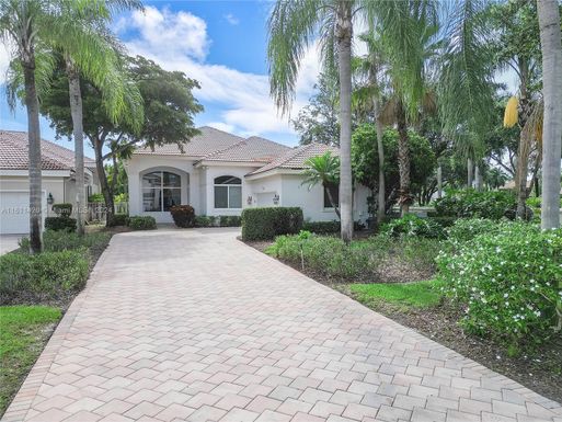 7141 Dubonnet Dr, Boca Raton FL 33433