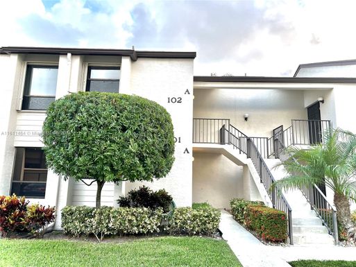 102 Wingfoot Dr # A, Jupiter FL 33458