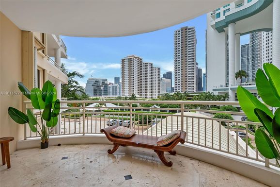 888 Brickell Key Dr # 500, Miami FL 33131