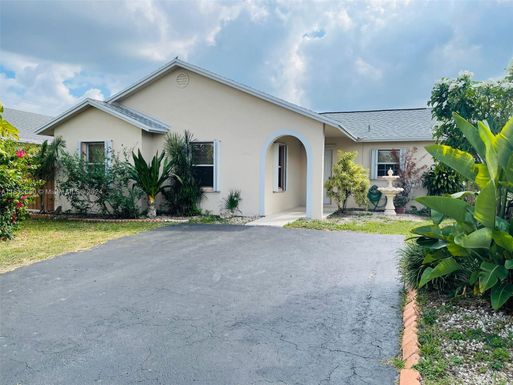 12740 SW 249 TER, Homestead FL 33032