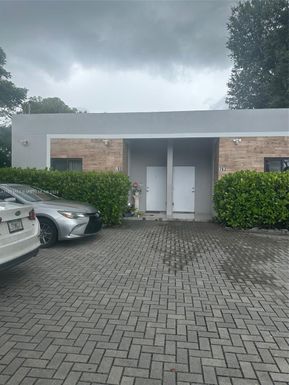 760 NW 81st St # 760, Miami FL 33150