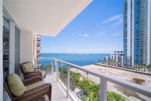 1155 Brickell Bay Dr # 801, Miami FL 33131