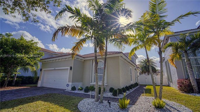 1166 NE 37th Pl # 1166, Homestead FL 33033