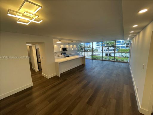 501 Three Islands Blvd # 410, Hallandale Beach FL 33009