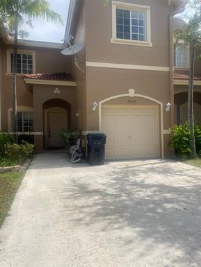 8525 SW 214th Ter # 514B, Cutler Bay FL 33189