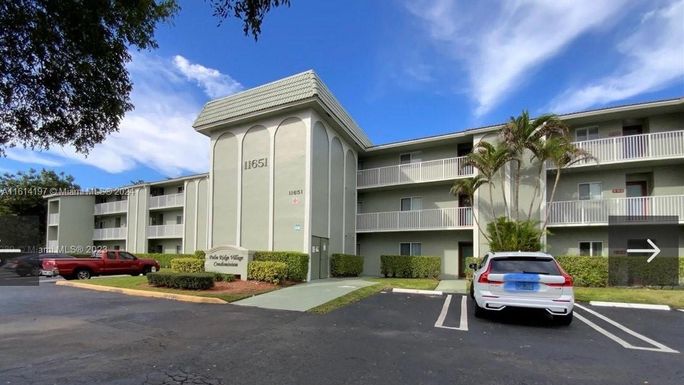 11651 Royal Palm Blvd # 204, Coral Springs FL 33065