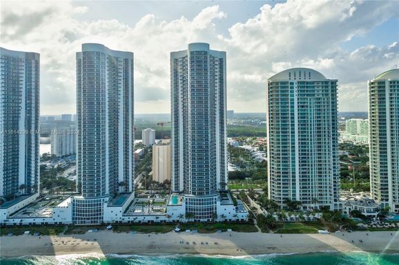 16001 Collins Ave # 1702, Sunny Isles Beach FL 33160