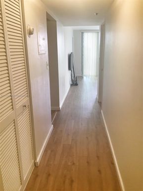 210 174th St # 515, Sunny Isles Beach FL 33160