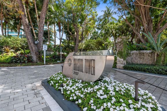 2127 Brickell Ave # 606, Miami FL 33129