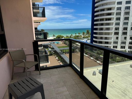 5225 Collins Ave # 817, Miami Beach FL 33140