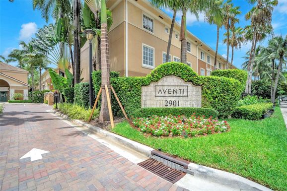 2845 NE 185th St # 903, Aventura FL 33180