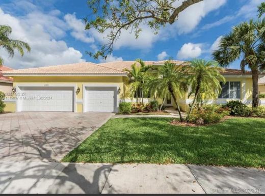 12841 Country Glen Dr, Cooper City FL 33330