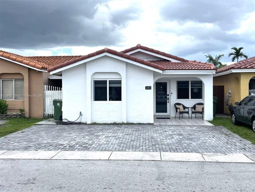 2488 W 65th St, Hialeah FL 33016