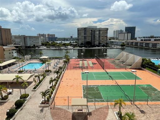 1865 S Ocean Dr # 7K, Hallandale Beach FL 33009