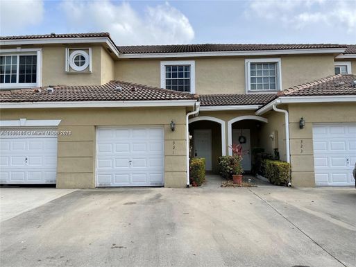 321 SW 120th Ave # 321, Pembroke Pines FL 33025