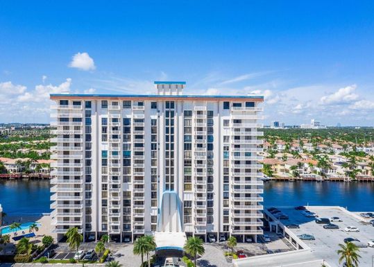 1500 S Ocean Dr # 16B, Hollywood FL 33019