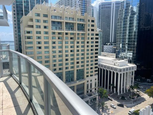 1060 Brickell Ave # 1609, Miami FL 33131