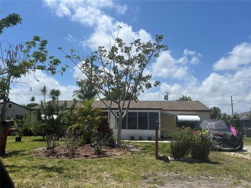 1441/1443 NE 134th Rd, North Miami FL 33161