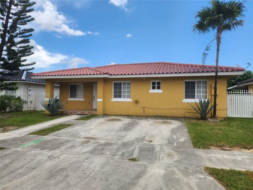 18303 SW 139th Pl, Miami FL 33177